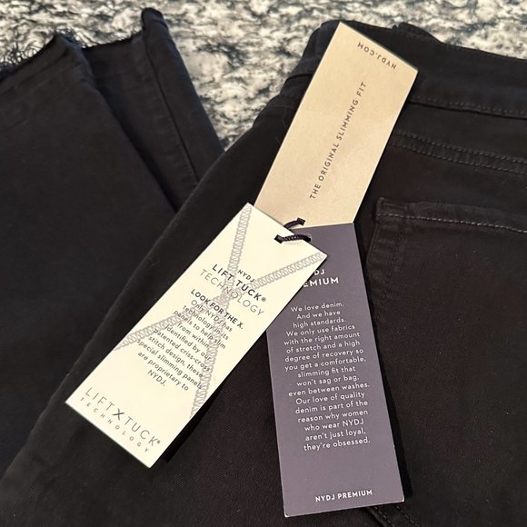 NYDJ Capri Jeans in Black - 24W - NWT - Picture 2 of 10